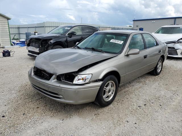 Photo 1 from auction – 2000 TOYOTA CAMRY CE with VIN 4T1BG22K0YU004046