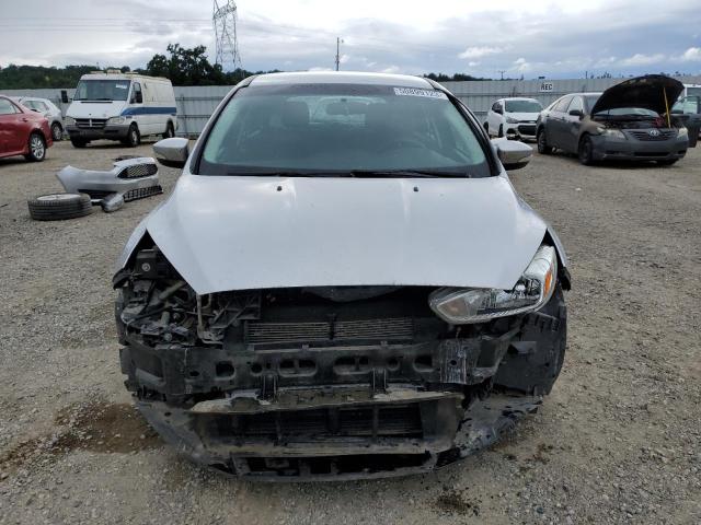 Photo 5 from auction – 2016 FORD FOCUS SE with VIN 1FADP3K20GL337778