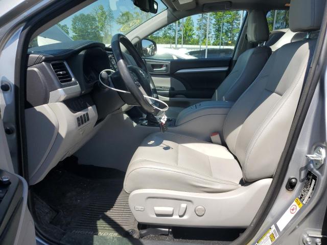 Photo 7 from auction – 2015 TOYOTA HIGHLANDER with VIN 5TDJKRFH3FS137777