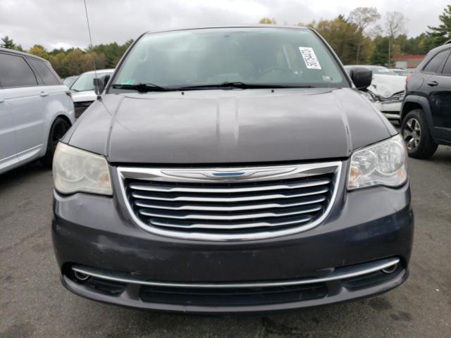 Photo 5 from auction – 2015 CHRYSLER TOWN & COU with VIN 2C4RC1BG4FR595593