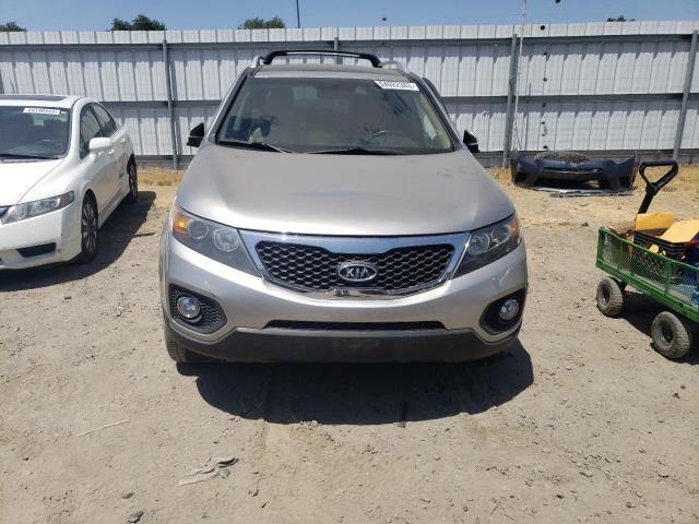 Photo 5 from auction – 2013 KIA SORENTO EX with VIN 5XYKU4A21DG357627