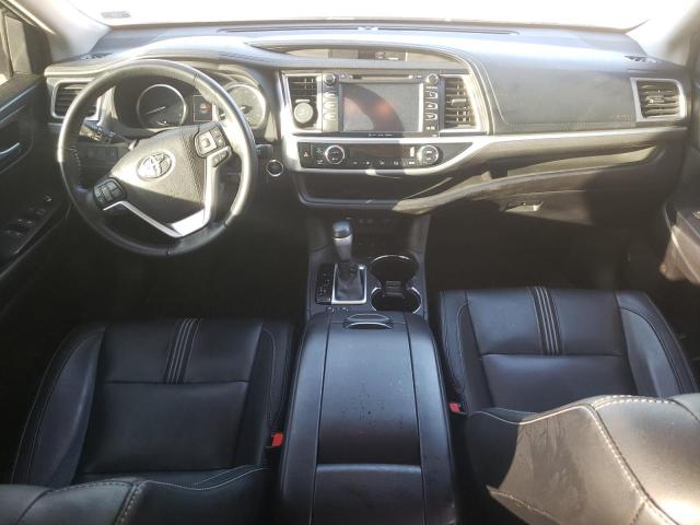 Photo 8 from auction – 2018 TOYOTA HIGHLANDER with VIN 5TDJZRFH1JS544601