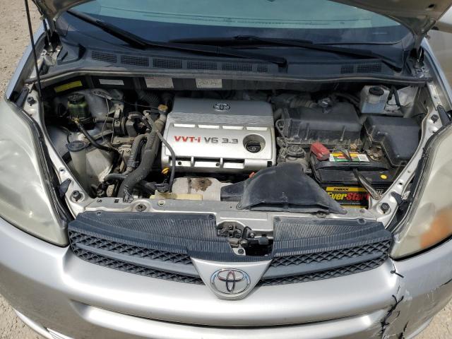 Photo 11 from auction – 2004 TOYOTA SIENNA XLE with VIN 5TDBA22C04S024763