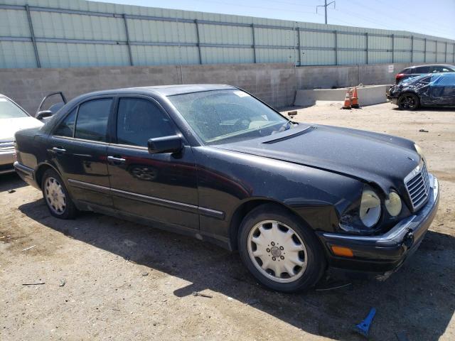 Photo 4 from auction – 1998 MERCEDES-BENZ E 320 with VIN WDBJF65F6WA662329