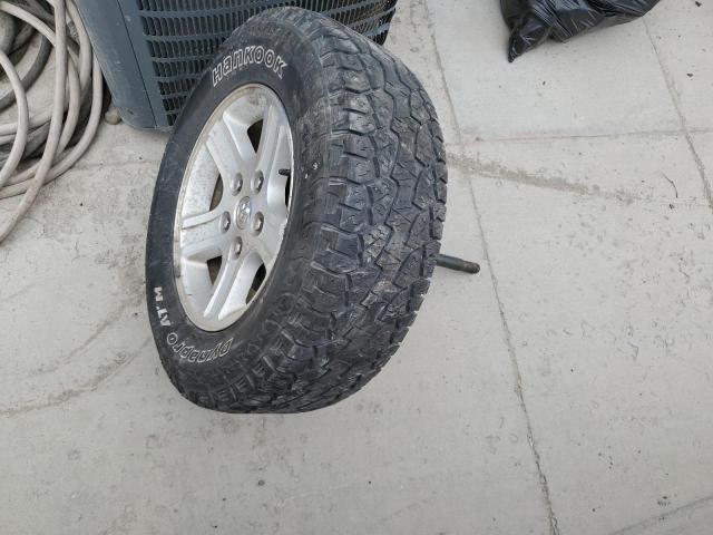 Photo 12 from auction – 2010 DODGE DAKOTA SXT with VIN 1D7CW3GK7AS202821