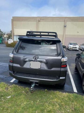 Photo 9 from auction – 2020 TOYOTA 4RUNNER SR with VIN JTEBU5JR8L5753219