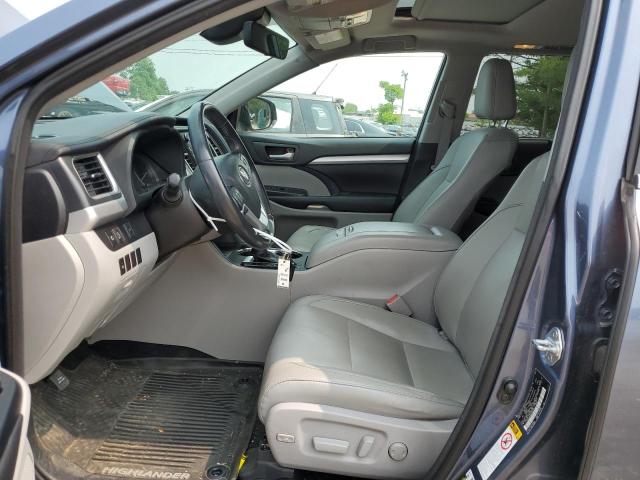 Photo 7 from auction – 2017 TOYOTA HIGHLANDER with VIN 5TDJZRFH4HS430344