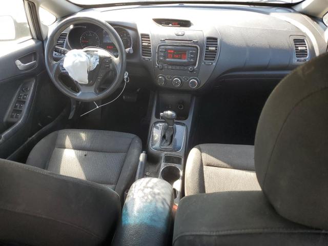 Photo 8 from auction – 2017 KIA FORTE LX with VIN 3KPFK4A73HE071025