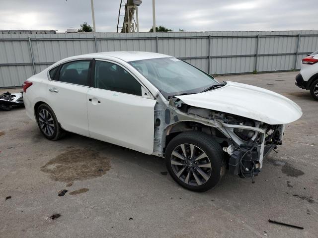 Photo 4 from auction – 2017 NISSAN ALTIMA 2.5 with VIN 1N4AL3AP0HC180993