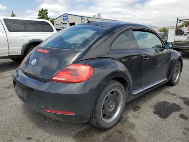 Photo 3 from auction – 2012 VOLKSWAGEN BEETLE with VIN 3VWJP7AT9CM606591