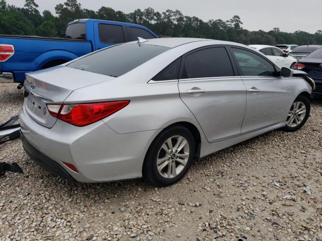 Photo 3 from auction – 2014 HYUNDAI SONATA GLS with VIN 5NPEB4AC2EH870892