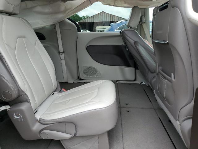 Photo 11 from auction – 2017 CHRYSLER PACIFICA T with VIN 2C4RC1EG0HR614252