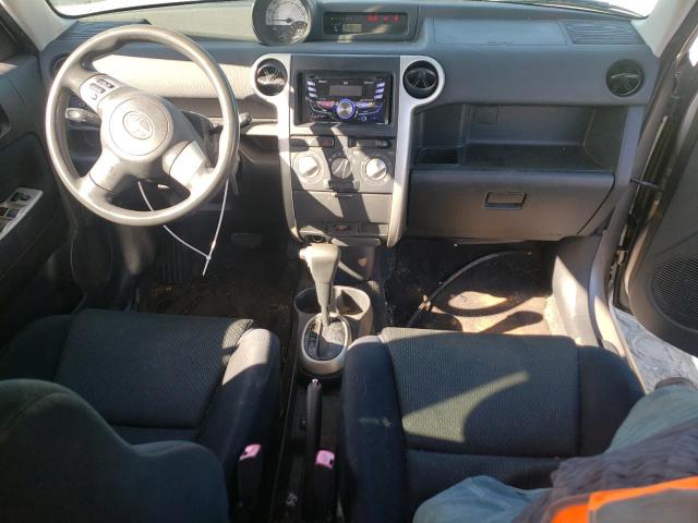 Photo 8 from auction – 2006 TOYOTA SCION XB with VIN JTLKT324764085605