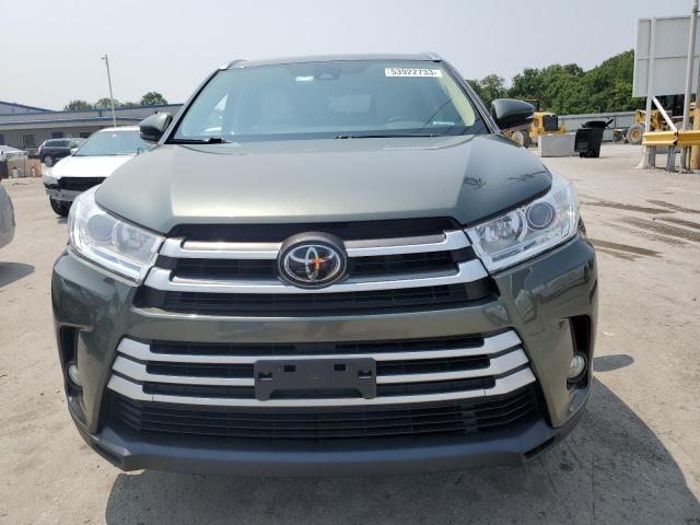 Photo 5 from auction – 2017 TOYOTA HIGHLANDER with VIN 5TDJZRFHXHS384227