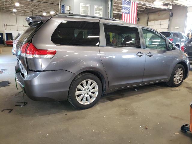 Photo 3 from auction – 2011 TOYOTA SIENNA LE with VIN 5TDJK3DC3BS029951