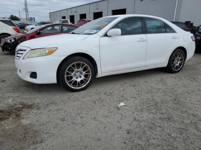 TOYOTA CAMRY BASE 2011 مع رقم تعريف المركبة 4T1BF3EKXBU760091 - صورة من المزاد