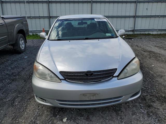 Photo 5 from auction – 2003 TOYOTA CAMRY LE with VIN 4T1BE32K13U742572