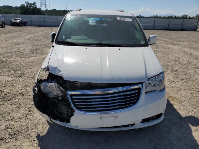 Photo 5 from auction – 2016 CHRYSLER TOWN & COU with VIN 2C4RC1BG2GR222618