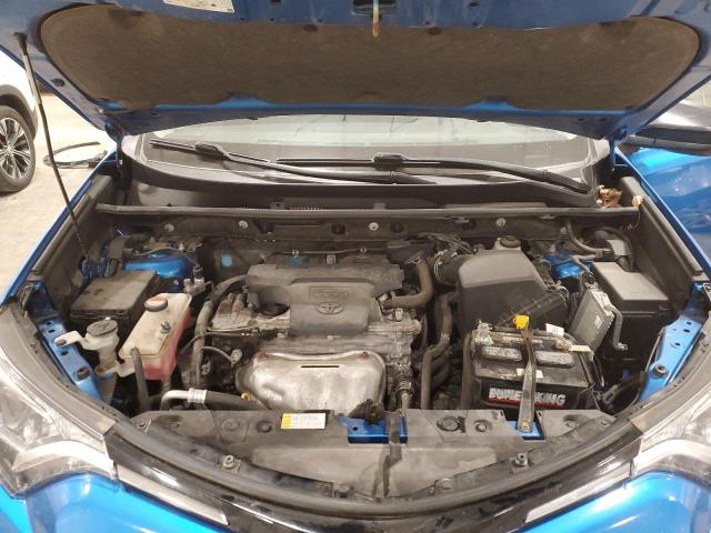 Photo 12 from auction – 2016 TOYOTA RAV4 LE with VIN JTMBFREV4GJ081122