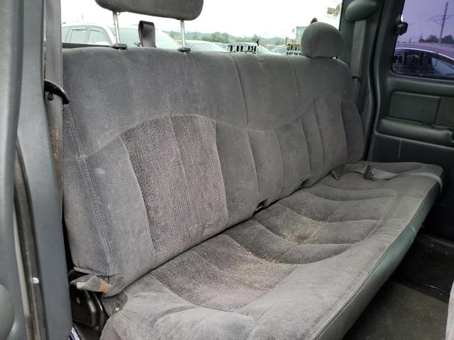 Photo 10 from auction – 2001 CHEVROLET SILVERADO with VIN 2GCEC19T111112800