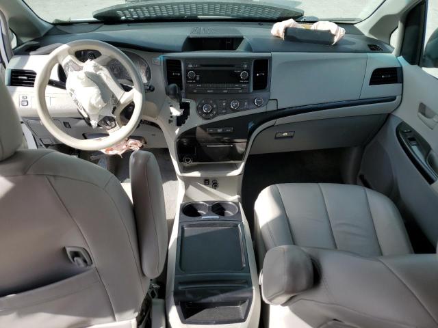 Zdjęcie 8 z aukcji – 2011 TOYOTA SIENNA LE z VIN 5TDKK3DC2BS021702