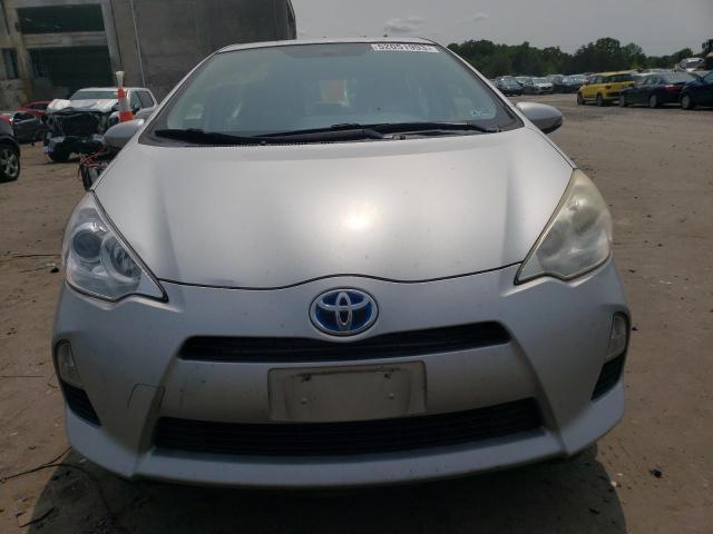 Photo 5 from auction – 2013 TOYOTA PRIUS C with VIN JTDKDTB31D1052145