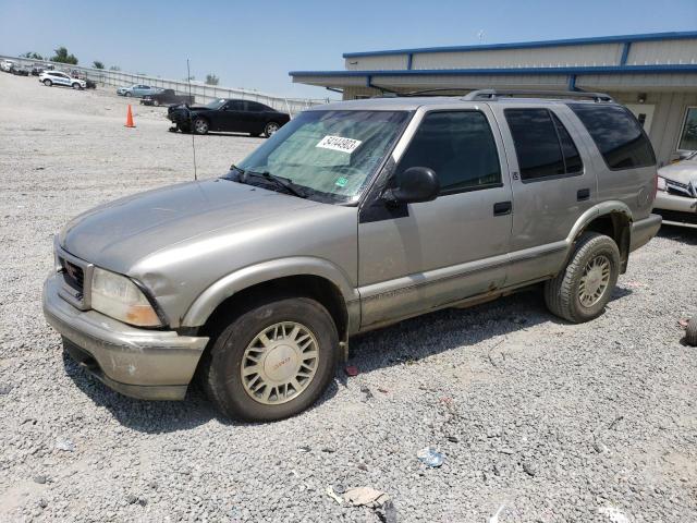 Photo 1 from auction – 1998 GMC UK with VIN 1GKDT13W1W2547648
