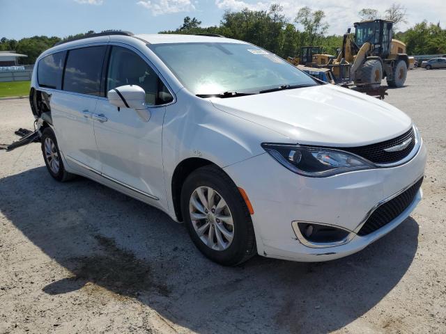 Photo 4 from auction – 2017 CHRYSLER PACIFICA T with VIN 2C4RC1BG2HR762536