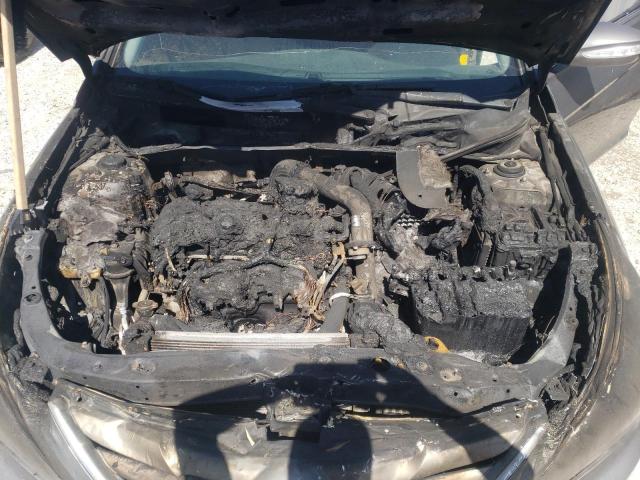 Photo 11 from auction – 2011 HYUNDAI SONATA SE with VIN 5NPEC4AB7BH279036