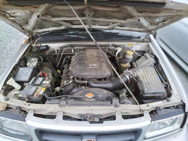 Photo 12 from auction – 2002 HONDA PASSPORT E with VIN 4S6DM58W624402146