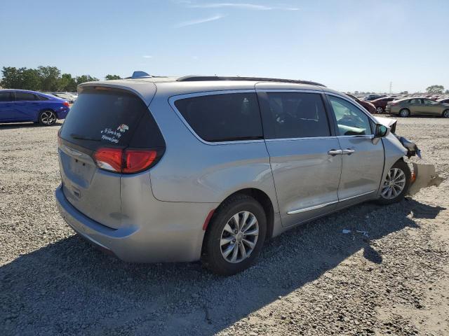 Photo 3 from auction – 2017 CHRYSLER PACIFICA T with VIN 2C4RC1BG5HR803015