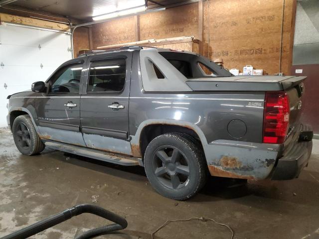 Photo 2 from auction – 2011 CHEVROLET AVALANCHE with VIN 3GNTKEE33BG138502