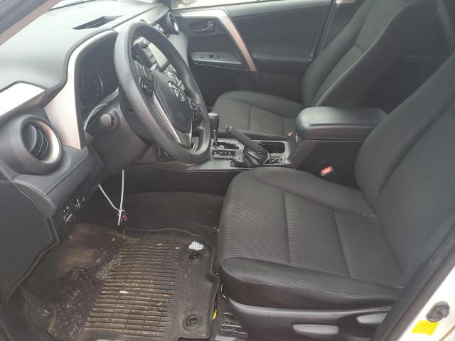 Photo 7 from auction – 2017 TOYOTA RAV4 LE with VIN JTMZFREV5HJ104925
