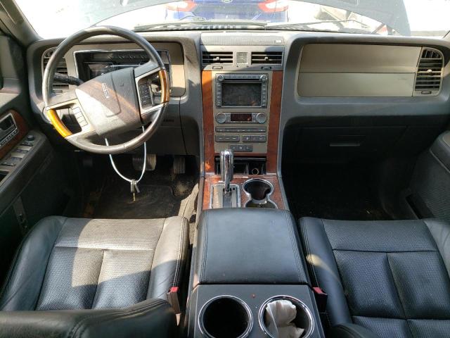 Photo 8 from auction – 2012 LINCOLN NAVIGATOR with VIN 5LMJJ3J52CEL04587