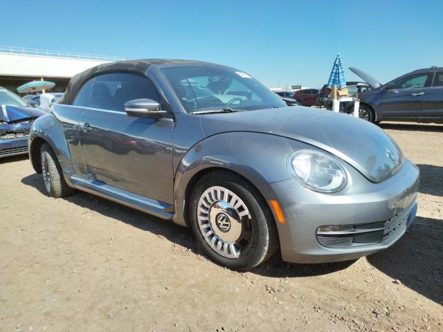 Photo 4 from auction – 2013 VOLKSWAGEN BEETLE with VIN 3VW5X7AT2DM821376