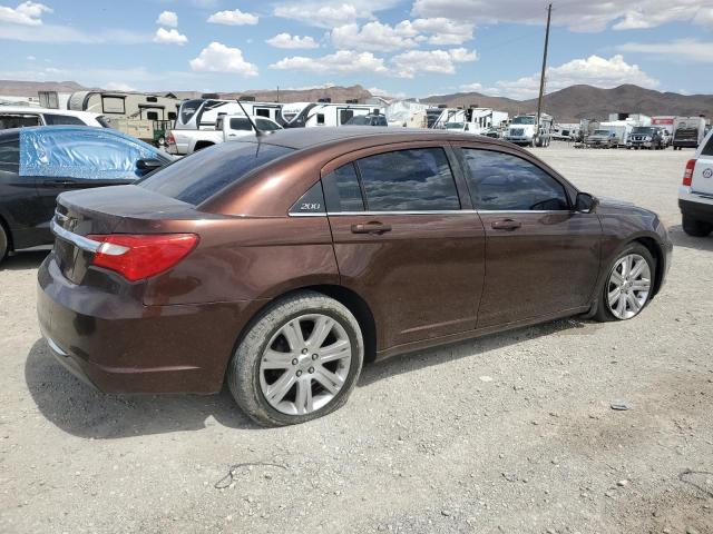 Photo 3 from auction – 2013 CHRYSLER 200 TOURIN with VIN 1C3CCBBB1DN743245