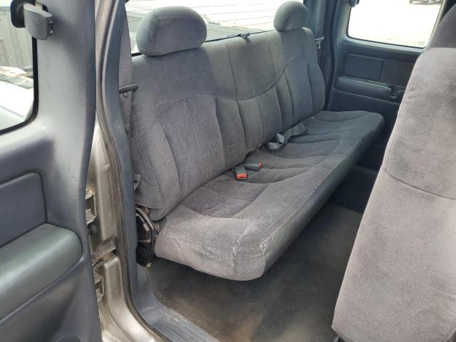 Photo 10 from auction – 2001 CHEVROLET 2500 with VIN 1GCHK291X1E298498