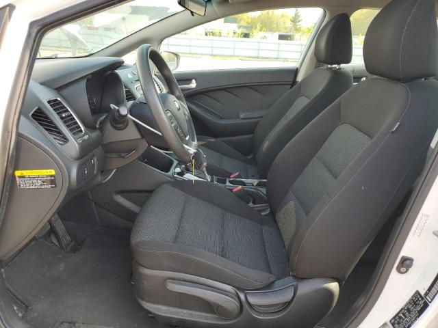 Photo 7 from auction – 2017 KIA FORTE LX with VIN 3KPFK4A72HE057312