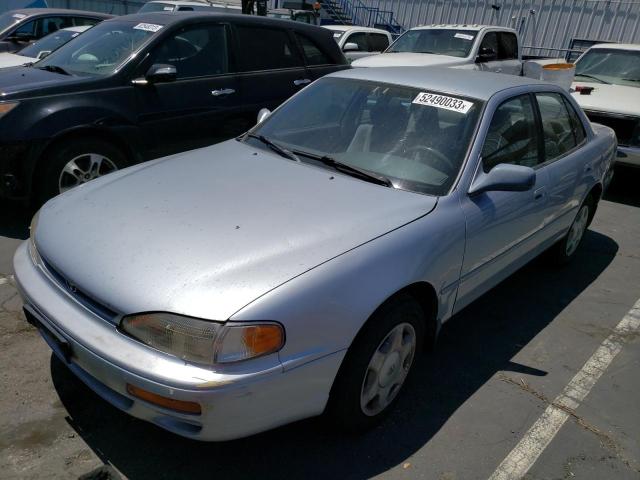 TOYOTA CAMRY LE 1995 with VIN JT2GK12E2S0093932 - Photo from auction