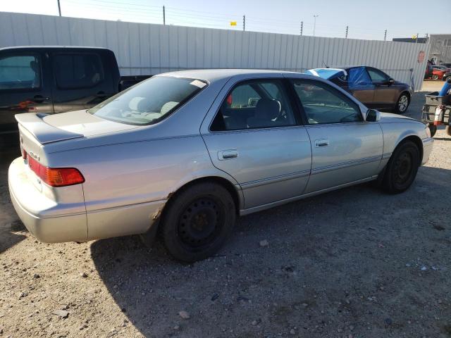 Zdjęcie 3 z aukcji – 2001 TOYOTA CAMRY CE z VIN JT2BF22K210301414
