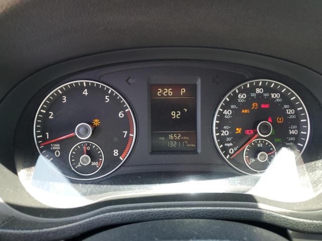 Photo 9 from auction – 2012 VOLKSWAGEN PASSAT S with VIN 1VWAH7A35CC058801