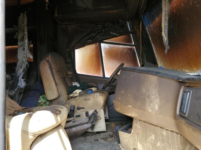 Снимка 5 от търг – 2013 HOLI 5TH WHEEL с VIN 51Z4D5618D4060378