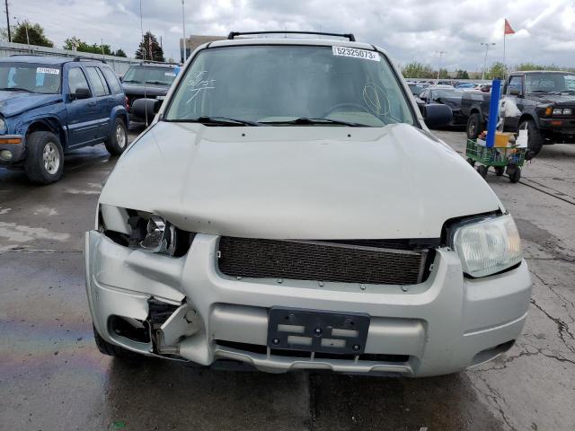Photo 5 from auction – 2004 FORD ESCAPE LIM with VIN 1FMCU94154KB64570