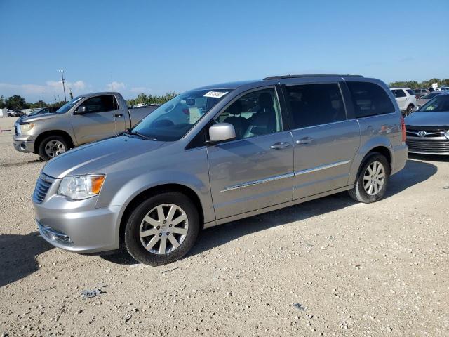 CHRYSLER TOWN & COU 2016 with VIN 2C4RC1BG0GR252426 - Photo from auction
