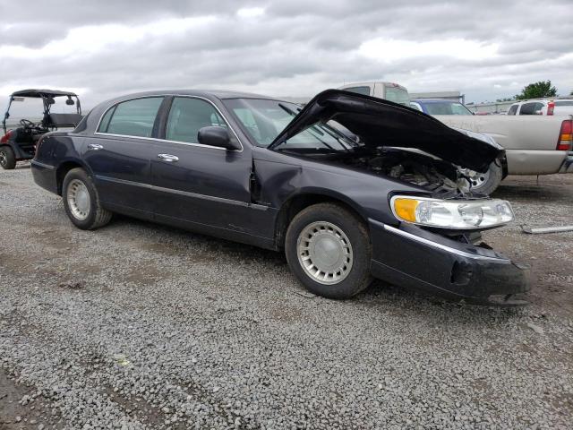 Photo 4 from auction – 2001 LINCOLN TOWN CAR E with VIN 1LNHM81W81Y632512