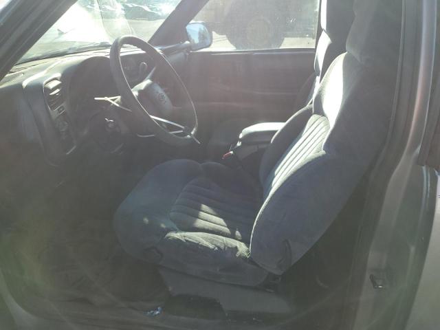 Photo 7 from auction – 2001 CHEVROLET BLAZER with VIN 1GNCT18W11K157388