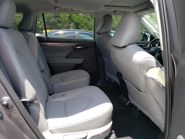 Photo 11 from auction – 2023 TOYOTA HIGHLANDER with VIN 5TDYARAH5PS523708