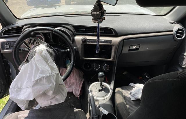 Photo 9 from auction – 2014 TOYOTA SCION TC with VIN JTKJF5C71E3072574