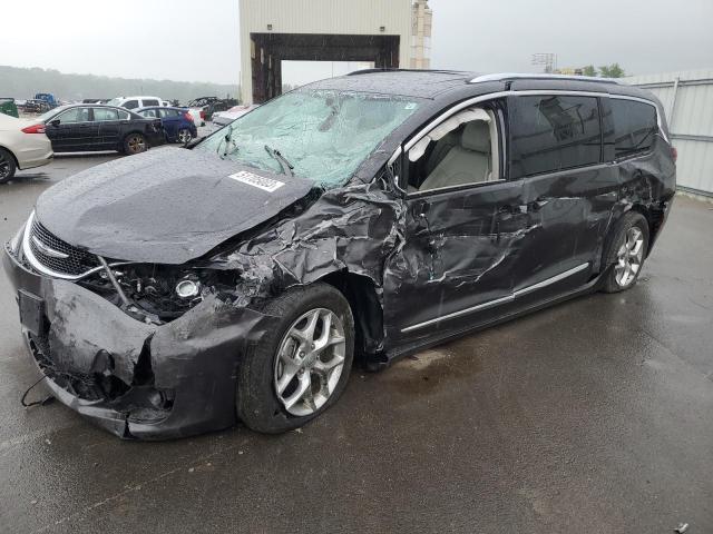 CHRYSLER PACIFICA L 2017 with VIN 2C4RC1GG1HR757921 - Photo from auction