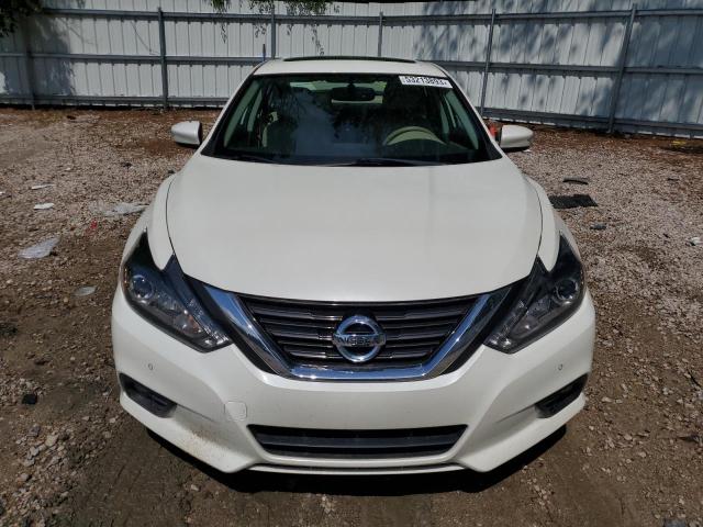 Photo 5 from auction – 2017 NISSAN ALTIMA 3.5 with VIN 1N4BL3AP2HC146302